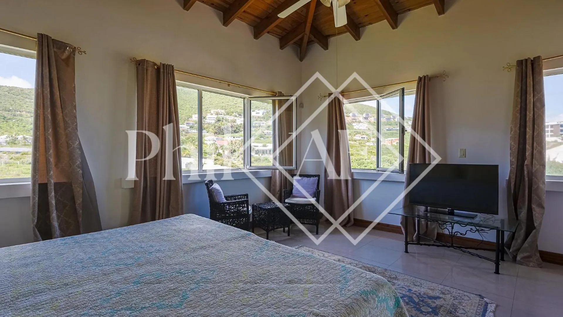10 Bed-Rooms Luxury Beach Villa Guana Bay Sint Maarten
