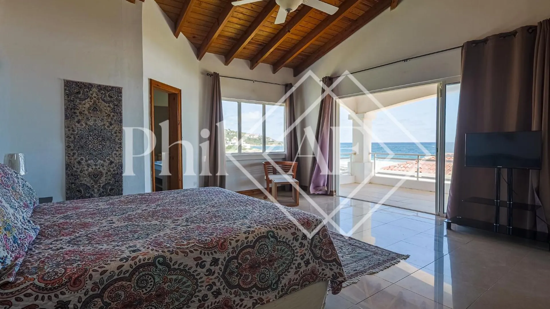 10 Bed-Rooms Luxury Beach Villa Guana Bay