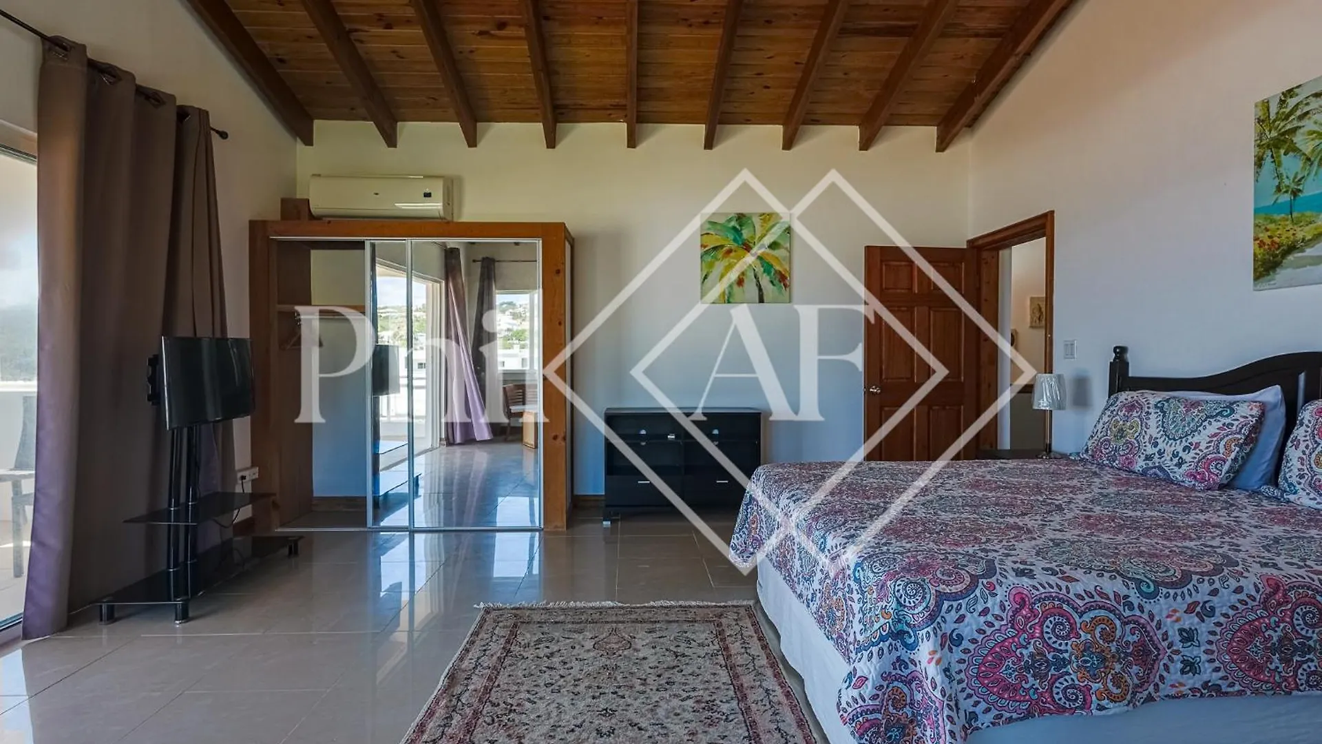 10 Bed-Rooms Luxury Beach Villa Guana Bay